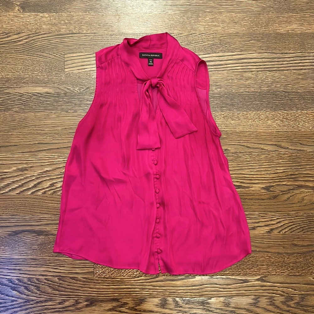 Banana republic satin blouse